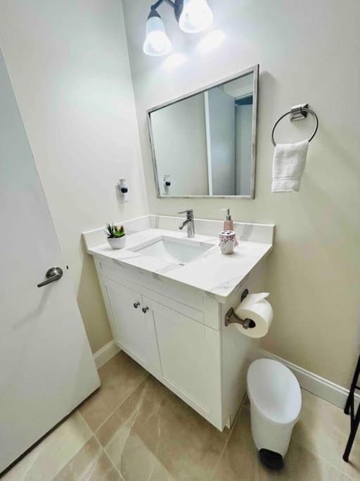 Vintage Family Scape + Heated Pool&Discount Villa Tampa Buitenkant foto