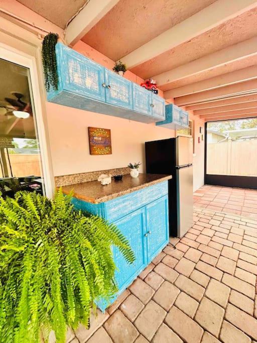 Vintage Family Scape + Heated Pool&Discount Villa Tampa Buitenkant foto