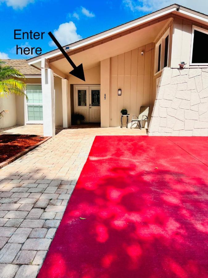 Vintage Family Scape + Heated Pool&Discount Villa Tampa Buitenkant foto