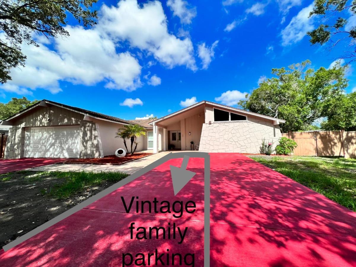 Vintage Family Scape + Heated Pool&Discount Villa Tampa Buitenkant foto