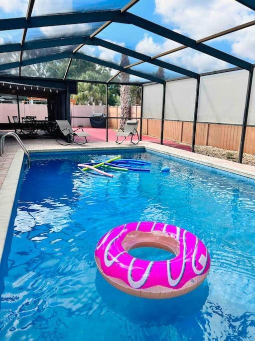 Vintage Family Scape + Heated Pool&Discount Villa Tampa Buitenkant foto